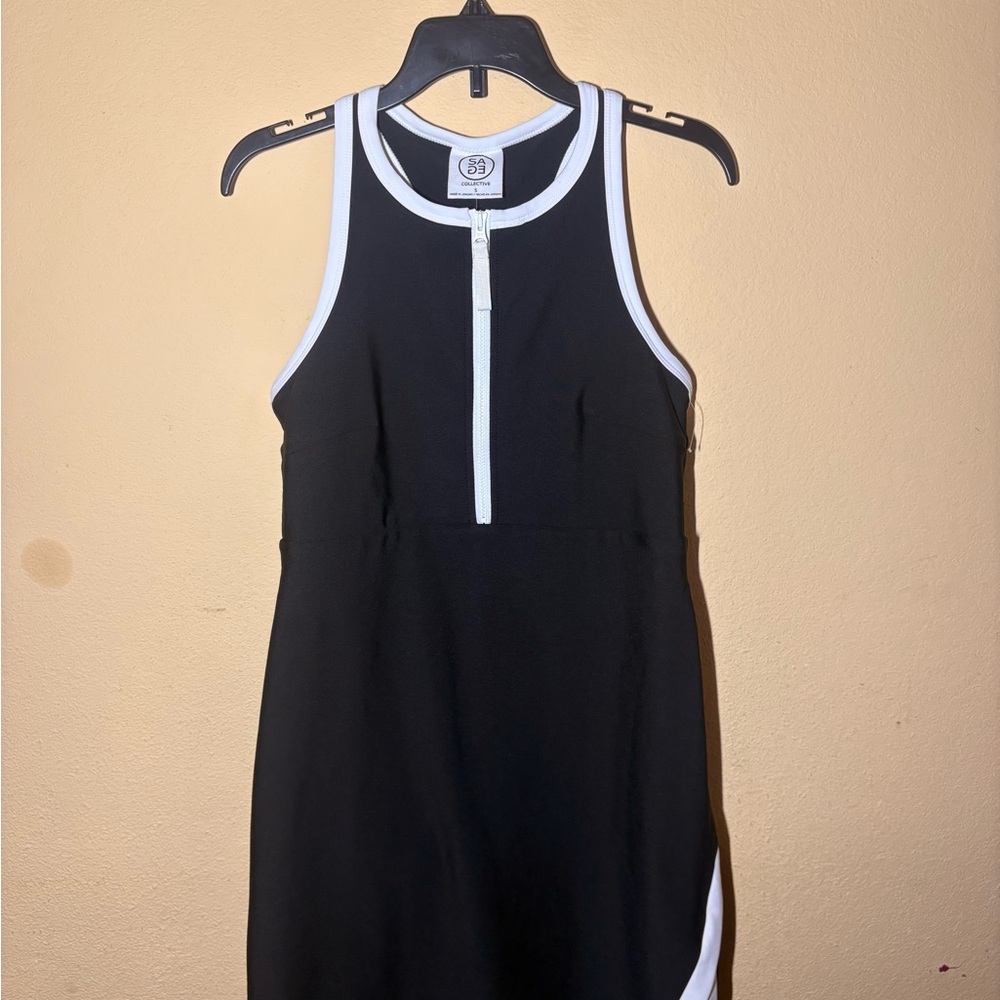 Black and White Sleeveless Dress